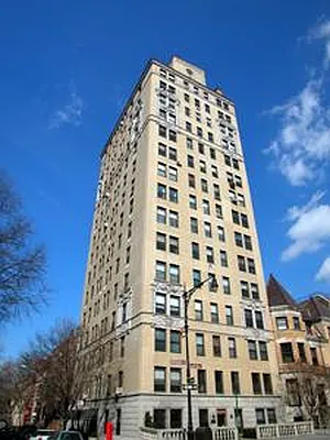 Sold by Corcoran | media 7