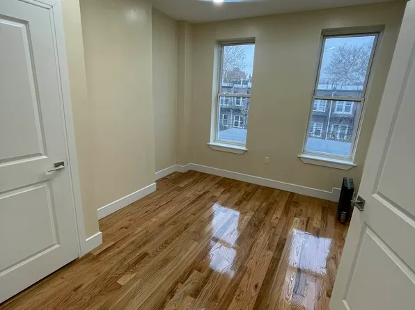 32-14 30th Street image 6 of 14