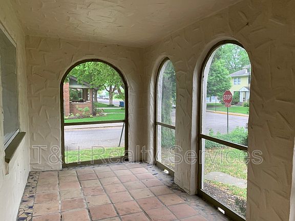 4th image of 6153 Carrollton Ave