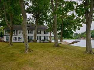 6 Manhattan Is, Alexandria Bay, NY 13607