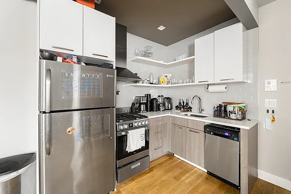 Rented by Brown Harris Stevens | media 14