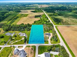 3883 Trappers Bend Ct #13, Green Bay, WI 54313