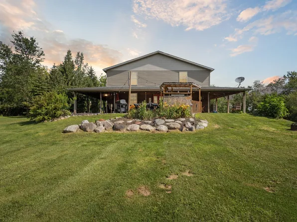 860 E Butterfield Hwy, Charlotte, MI 48813