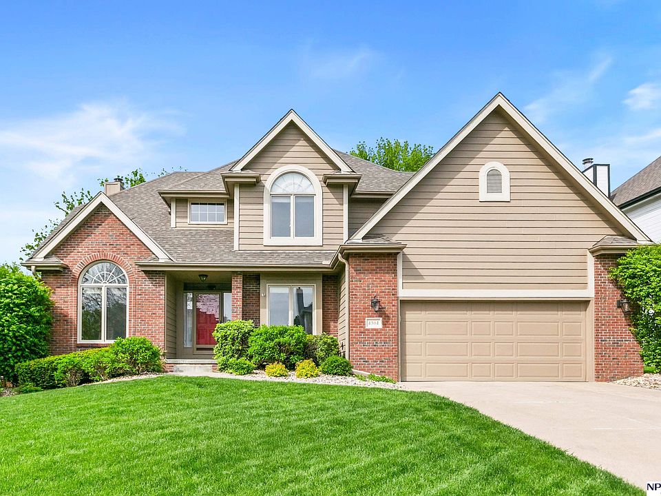 1st image of 4304 N 139th Ave