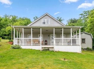 118 McVey St, Sturgeon, PA 15082