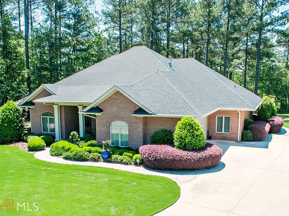 1st image of 170 Huiet Dr