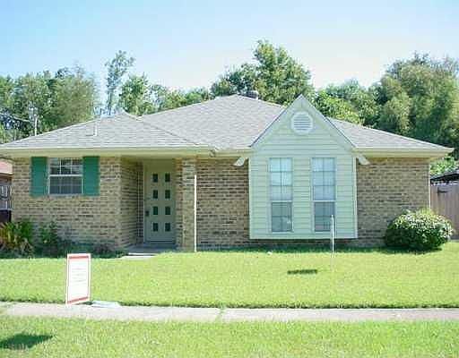 1st image of 231 Riverview Dr