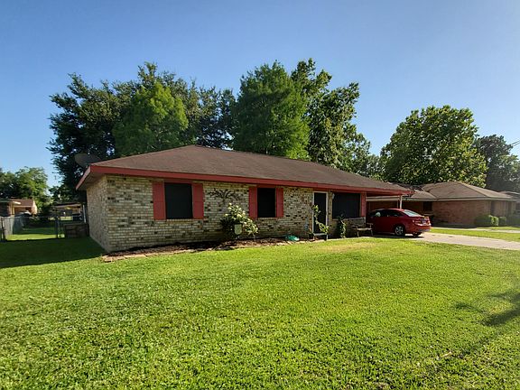 2nd image of 219 Auburn Dr