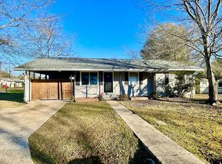 301 E 6th Ave, Petal, MS 39465