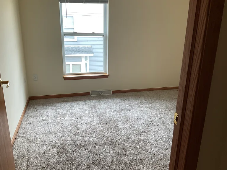 3008 Providence St — Photo 7