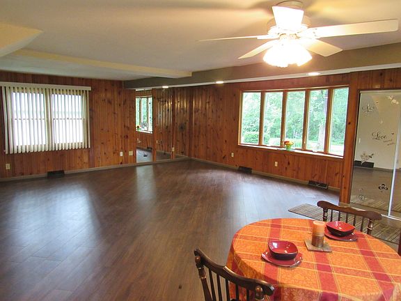 3rd image of 22183 W Spruce Dr