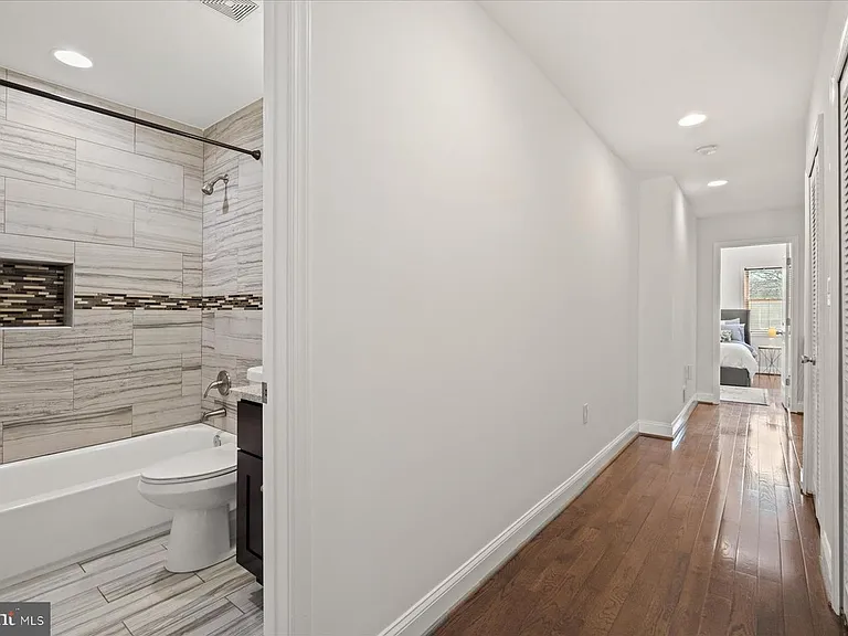 5342 Ames St NE — Photo 16