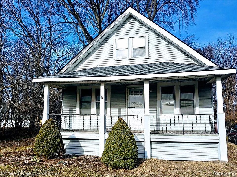 1st image of 38770 W Huron River Dr