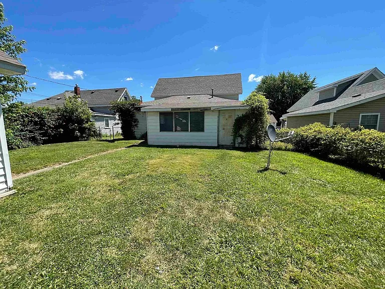 1605 S Union St — Photo 3