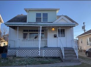 7115 Laverne Ave, Parma, OH