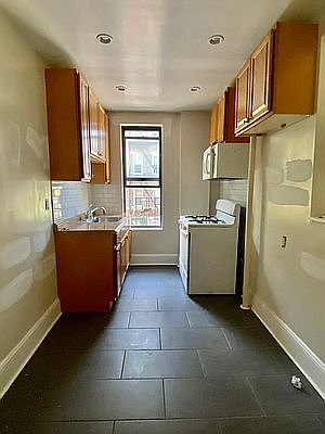 2nd image of 7123 4th Ave #B3