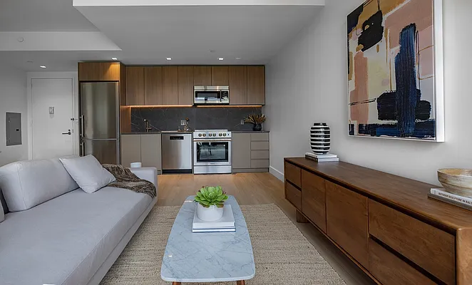 Rented by MNS | media 13