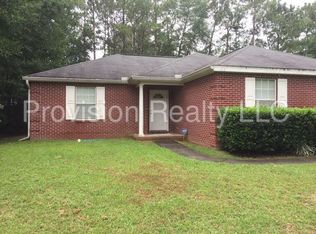 111 Sand Pine Cir, Midway, FL 32343