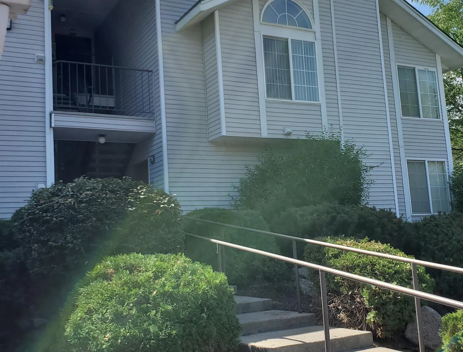 Indian Canyon Apartments — Photo 2