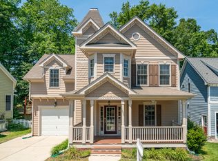 1600 Town Home Dr, Apex, NC 27502