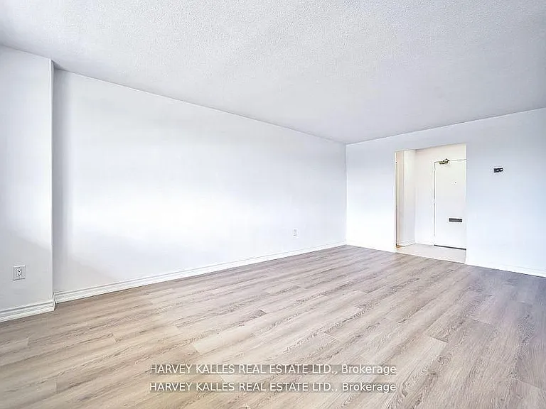 2000 Sheppard Ave W #306 — Photo 7