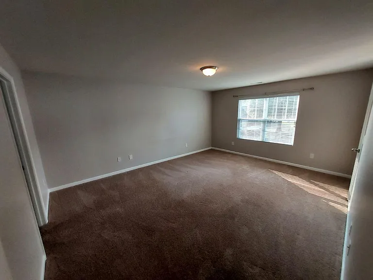 608 Stapleford Ln — Photo 24