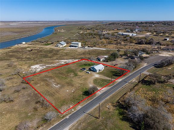 4th image of 11415 Up River Rd