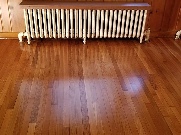 5th image of 664 Laurel Ave APT 2