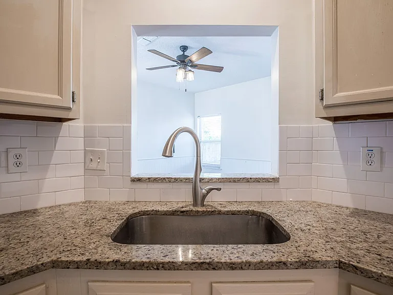 563 Selva Lakes Cir — Photo 5