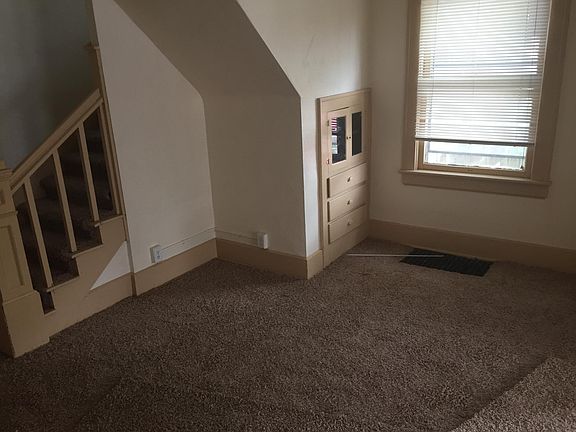 5th image of 505 Adkins Ave