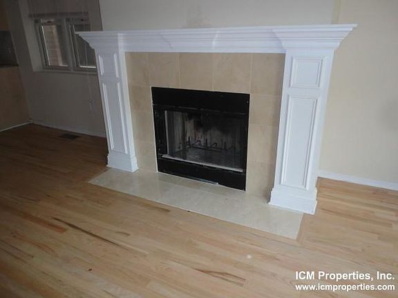 4th image of 2320 N Southport Ave #1GH