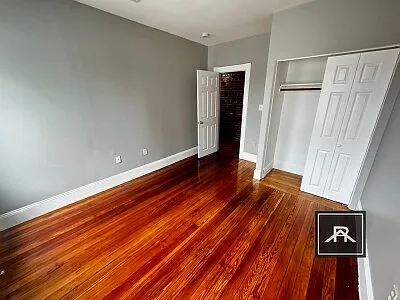 31 Adamson St #3 — Photo 11