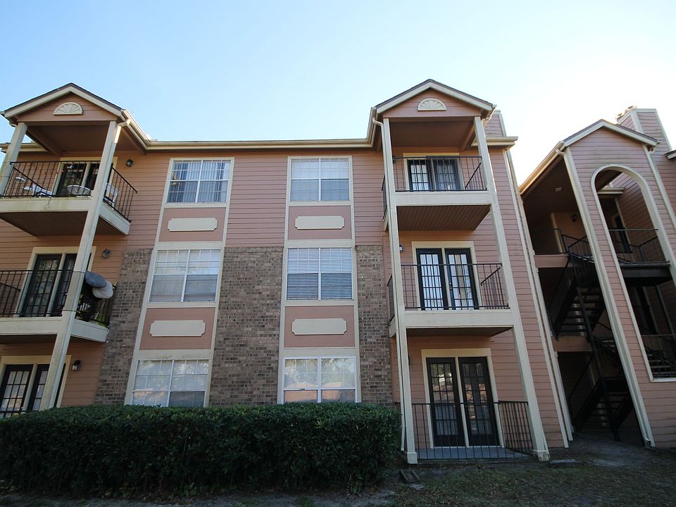 1st image of 2550 N Alafaya Trl #14900AE58