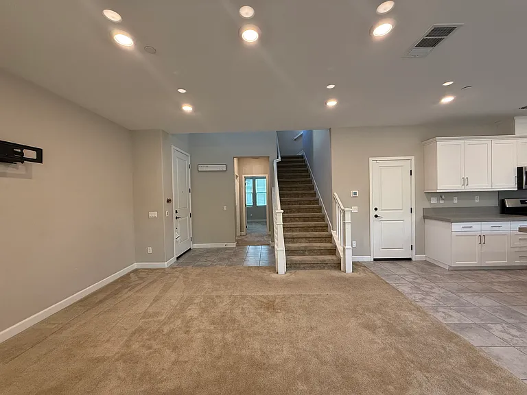 10110 Hercules Way — Photo 56