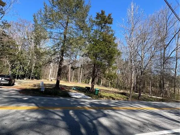 4175 Campbell Rd, Snellville, GA 30039