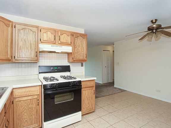 5th image of 1103 Tobey Ct #1103
