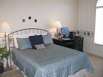 5th image of 6375 Waldon Center Dr #1