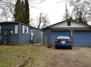 569 Norvell Beach Dr, Brooklyn, MI