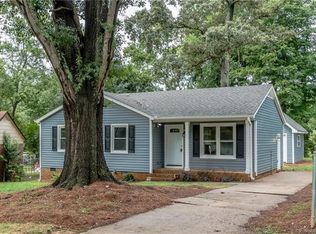 3311 Lochway Ln, Charlotte, NC 28269