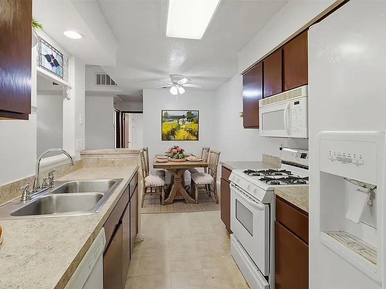 12416 Deer Falls Dr #B — Photo 4