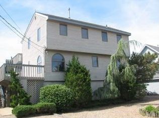 12 Alma Rd, Long Beach Township, NJ 08008