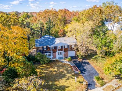 84 Wesleyan Rd, Smithtown, NY, 11787
