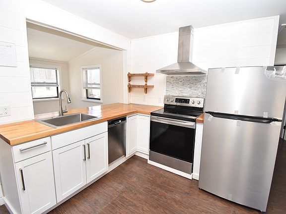 2nd image of 347 Country Place Dr