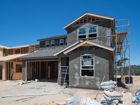 3rd image of 2795 Winesap Cir