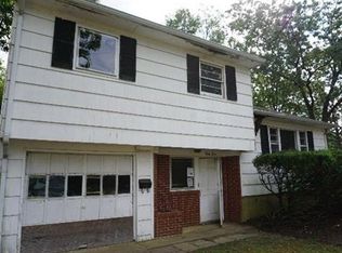 55 Farless Ave, Old Bridge, NJ 08857