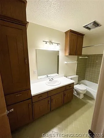 5701 S Harvard Ct #B — Photo 12