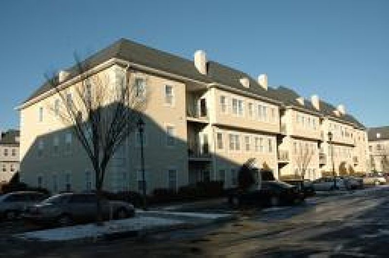 1st image of 406 Brittany Dr