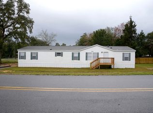 303 Water Oak St, Freeport, FL 32439