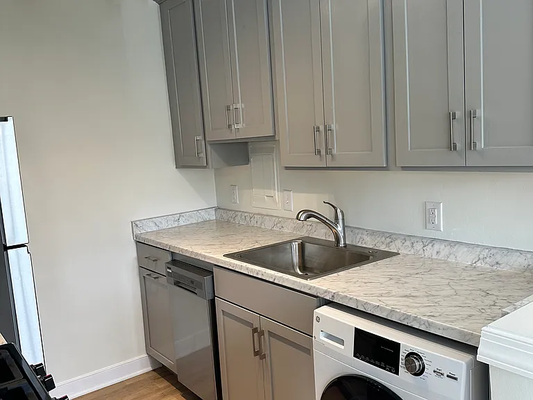 4570 Macarthur Blvd NW #207 — Photo 1