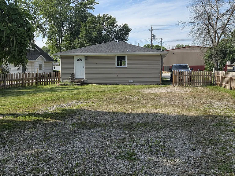 130 E Highway Oo — Photo 18